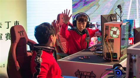 ipad casino games in philippines|How to Get into Esports in the Philippines .
